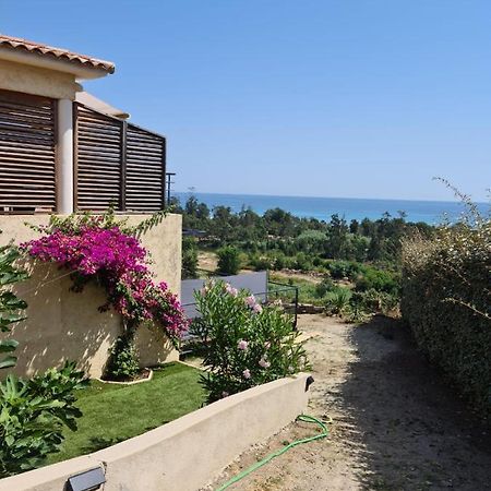 Casa Peppina - Chez Tonio Et Sylvie Hotel Sari-Solenzara Exterior foto
